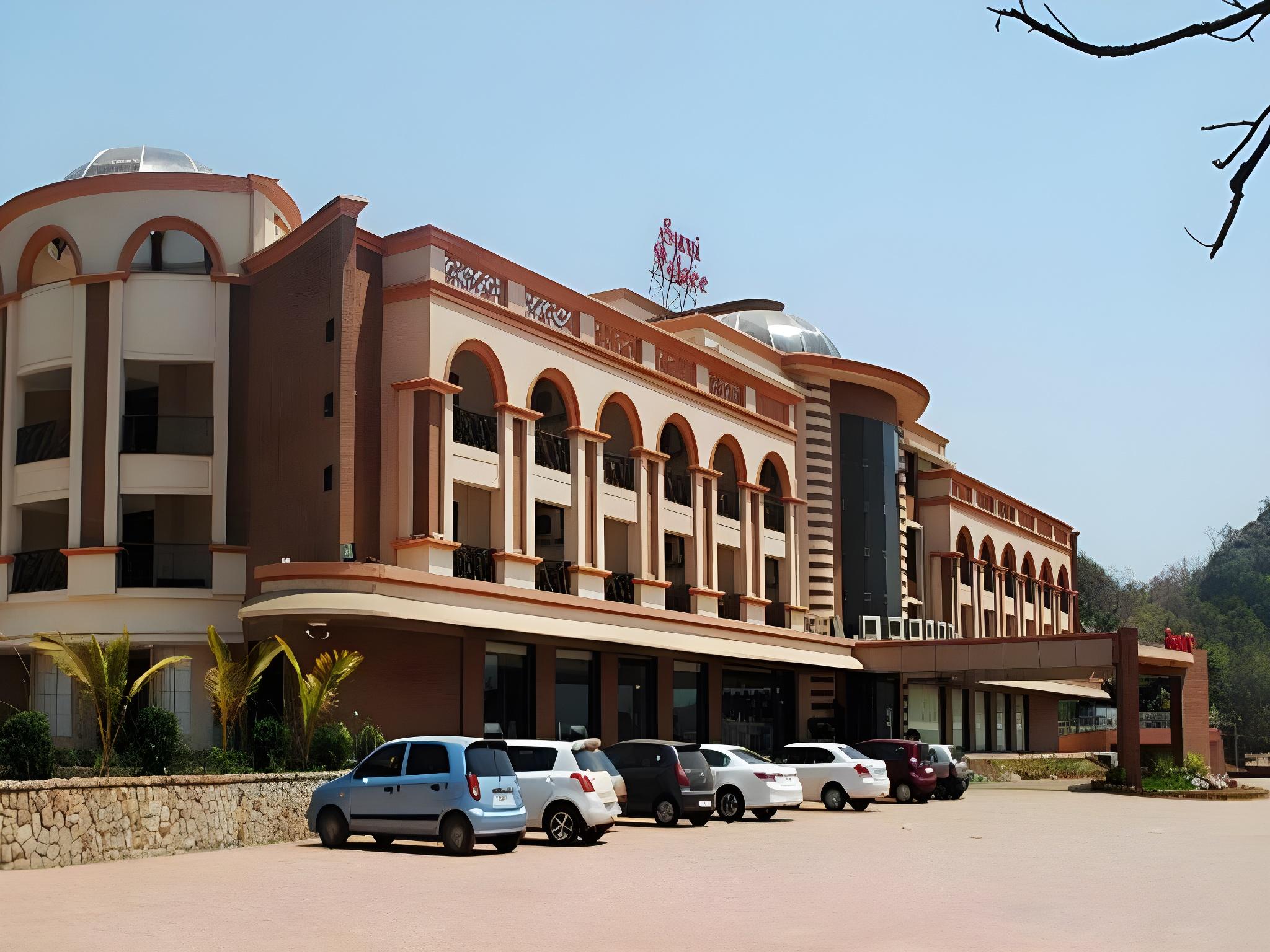 Hotel Suvi Palace 27/31
