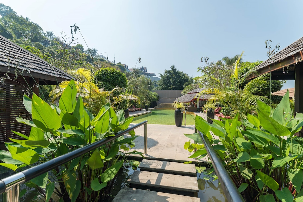The Sunset Beach Resort Spa Taling Ngam 40/50
