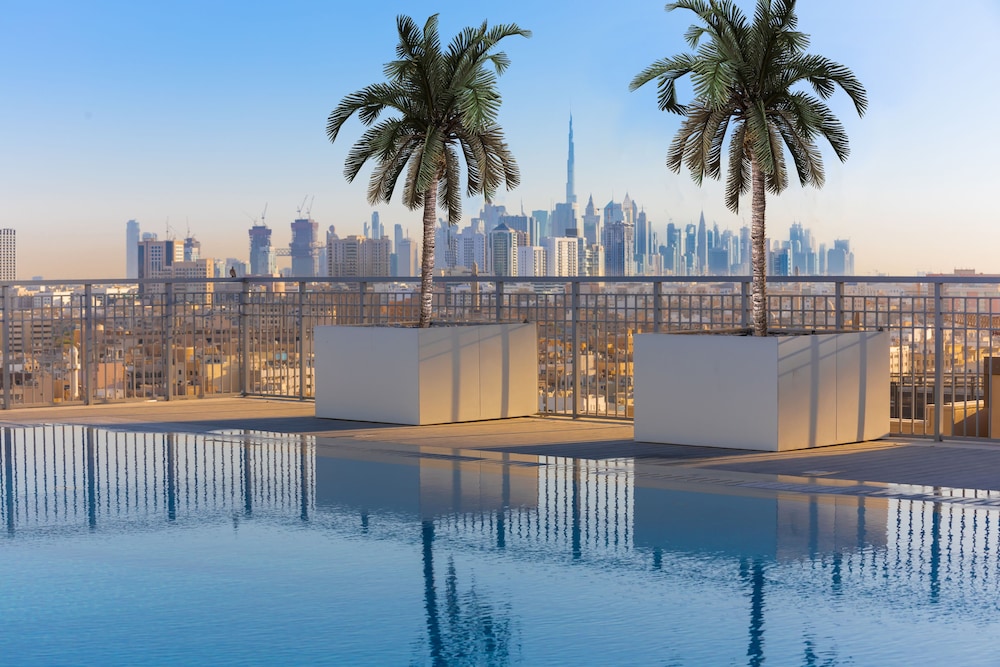 Novotel Dubai Gold District 58/61