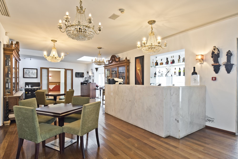Golden Tulip Porto Gaia Hotel 6/68