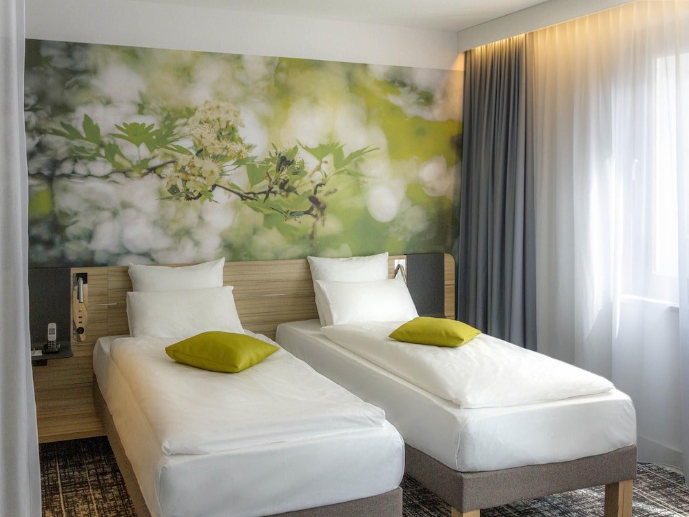 JUNIOR SUITE, TWIN BEDS