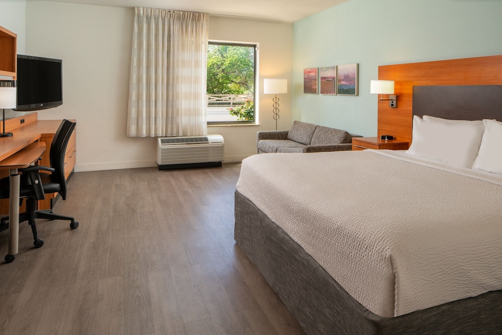 Towneplace Suites Vernal 8/42