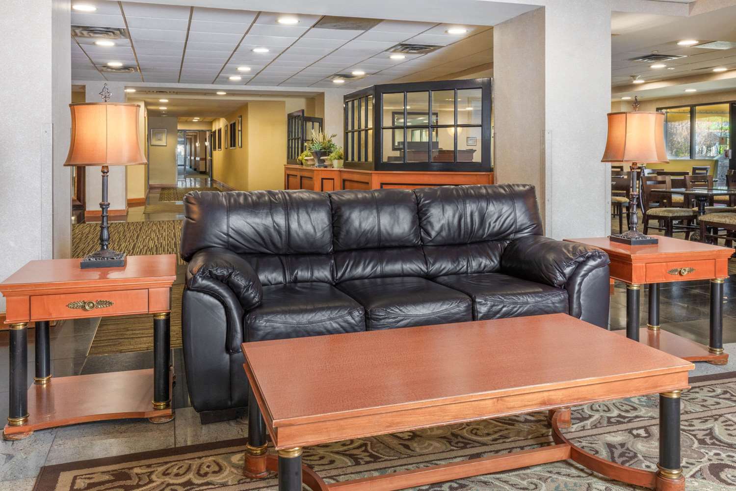 La Quinta Inn & Suites by Wyndham Garden City 25/42
