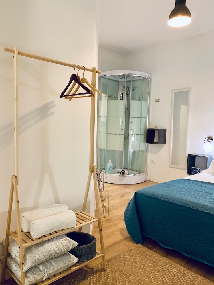 Palazzina300 17/50