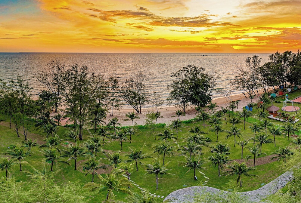 Wyndham Garden Grandworld Phu Quoc 63/70