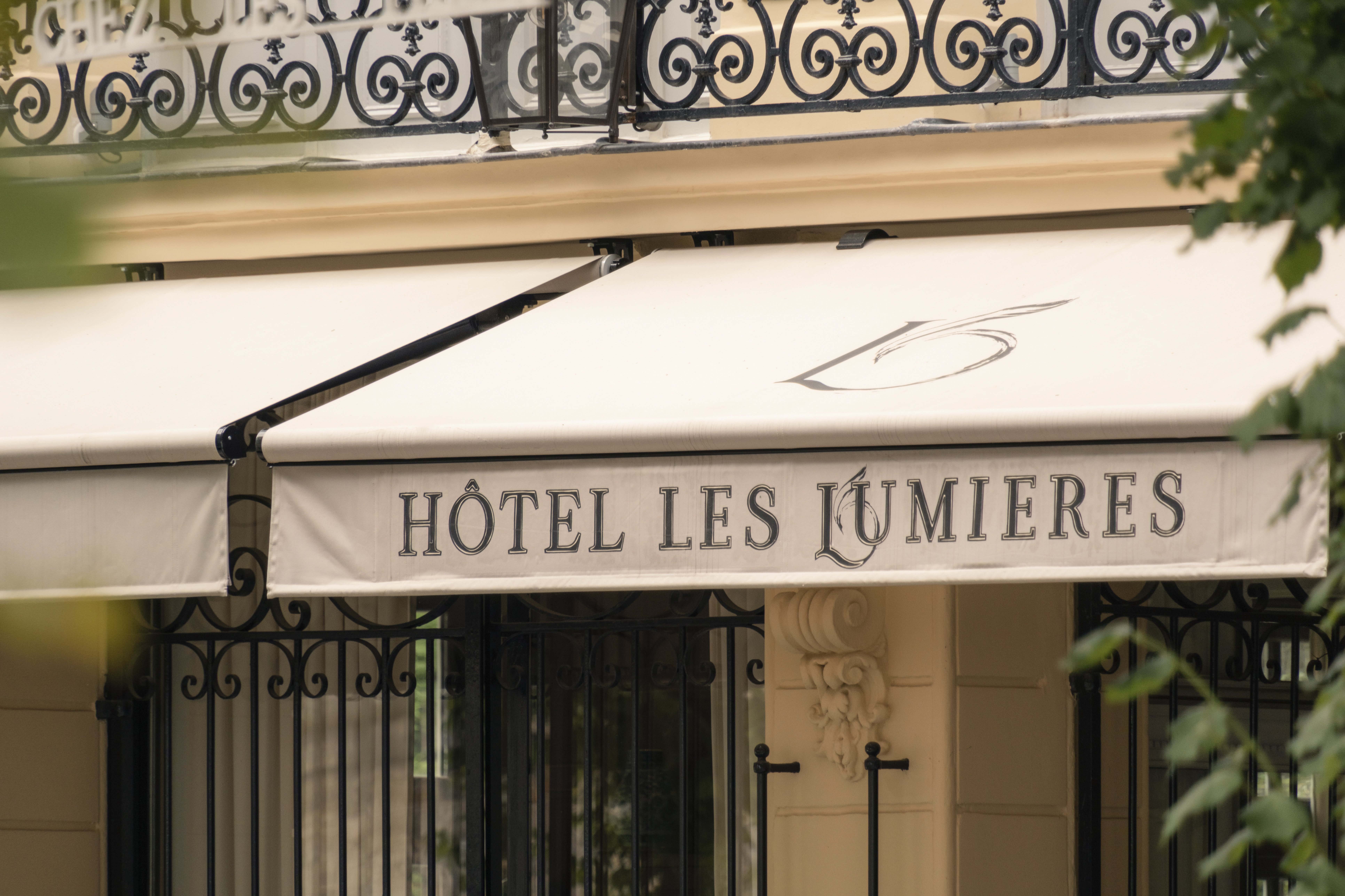 Hotel Les Lumieres 3/50