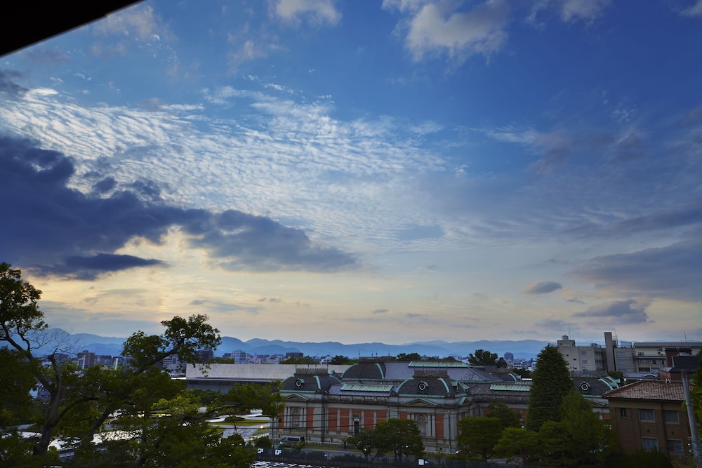 HYATT REGENCY KYOTO 67/72