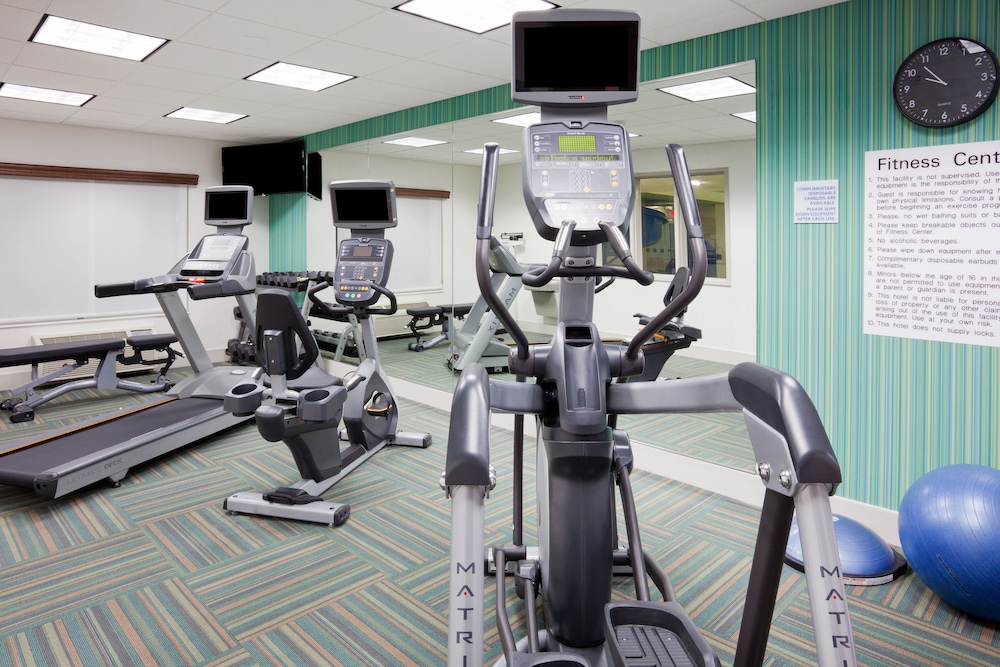 Holiday Inn Express & Suites Dickinson 35/60