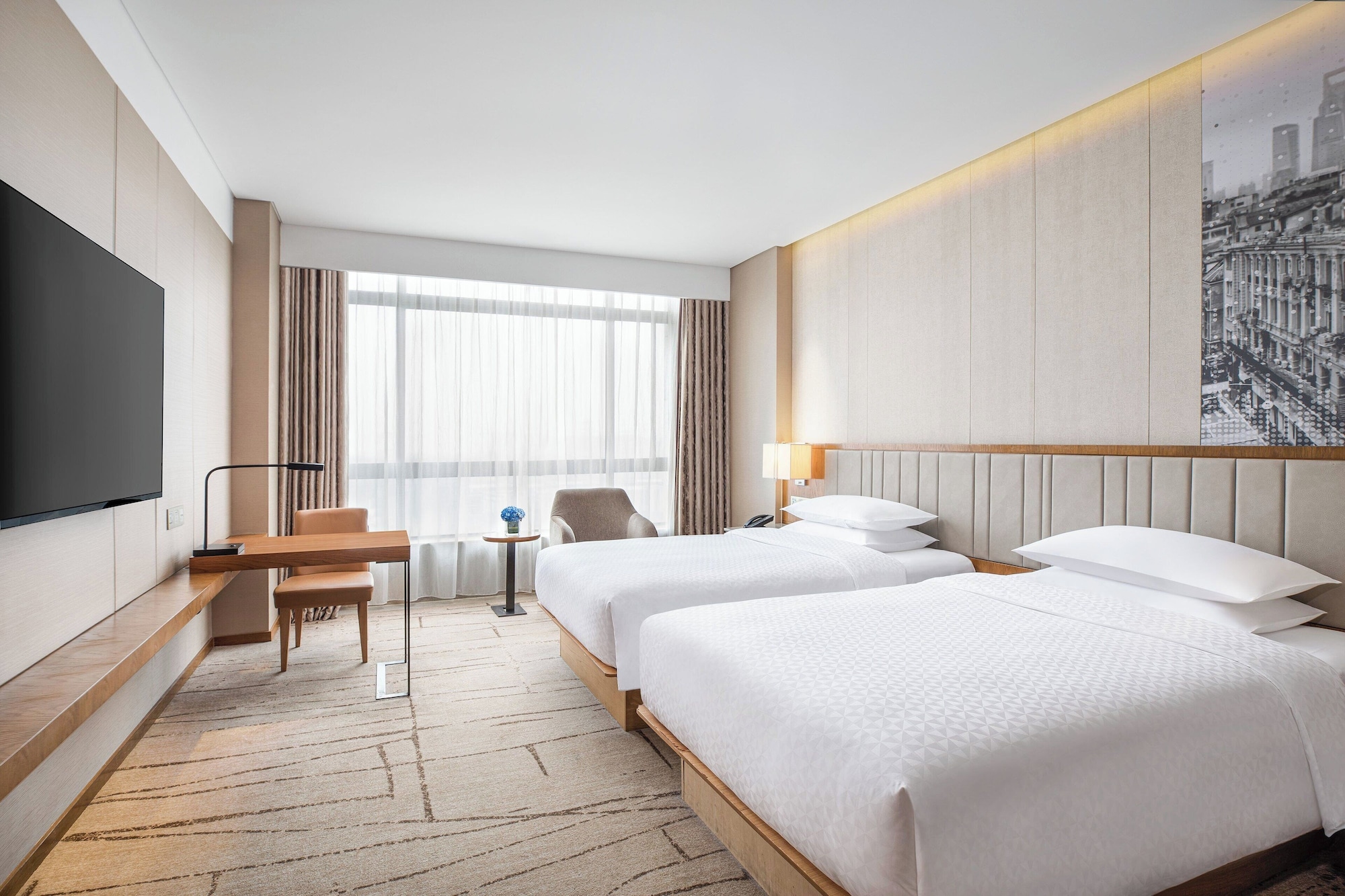 DELUXE ROOM TWIN BED