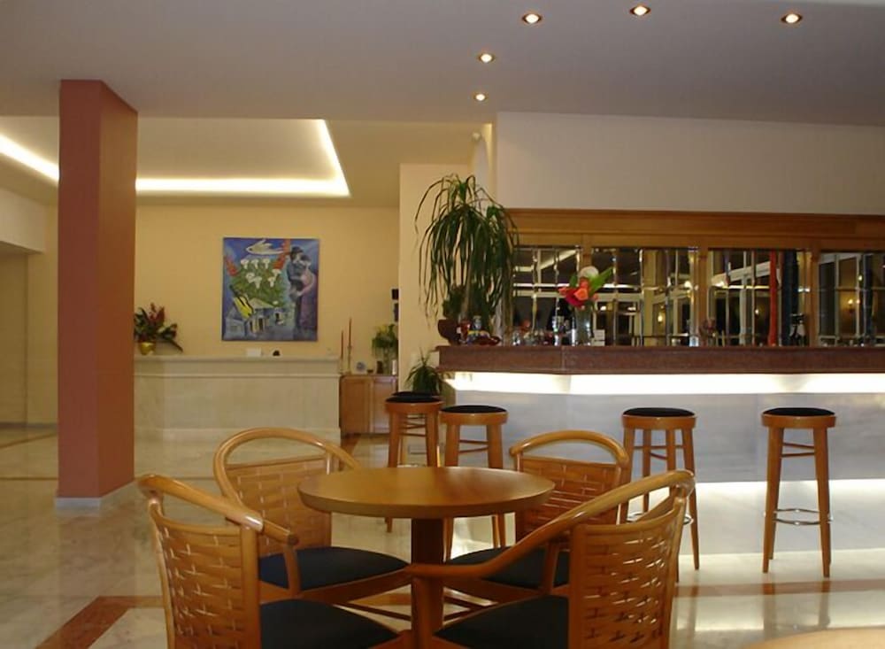 Andromeda Hotel Apartments 47/64