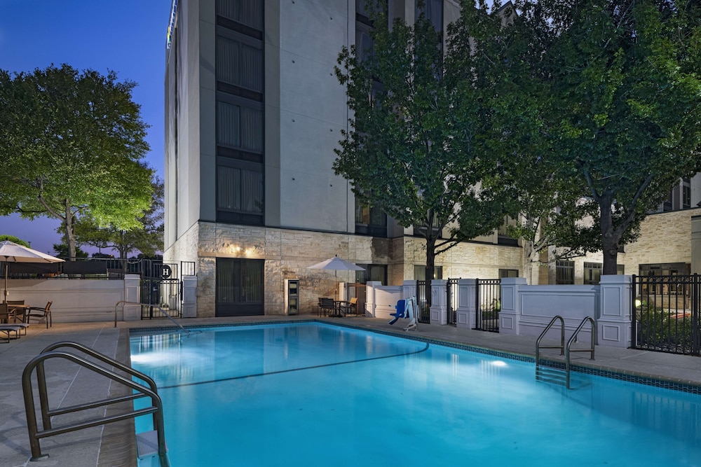 Hyatt Place Austin/Arboretum 6/69