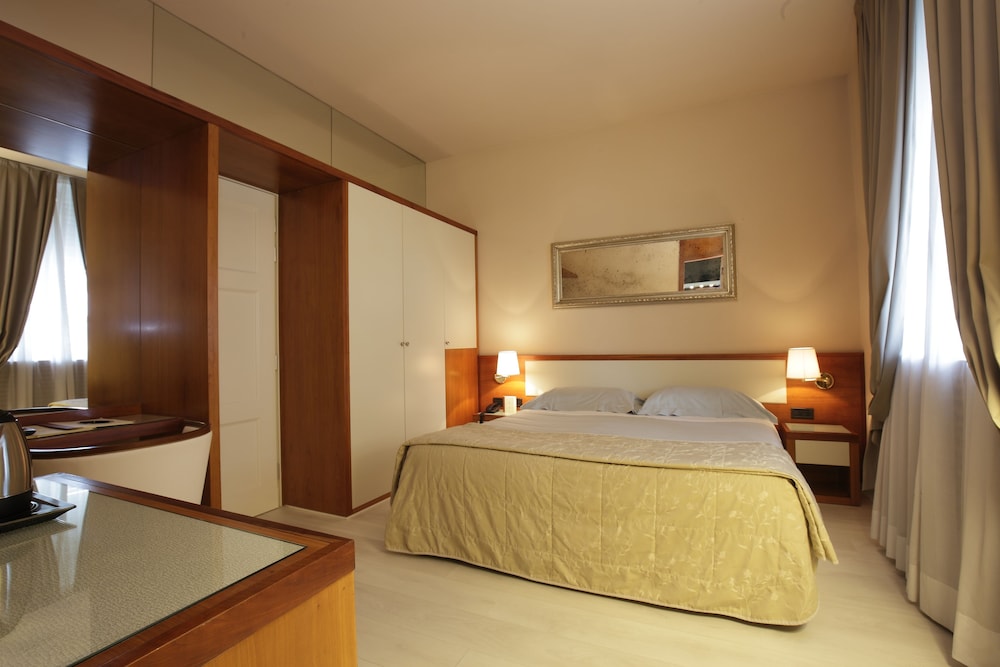 Albergo Celide 13/79