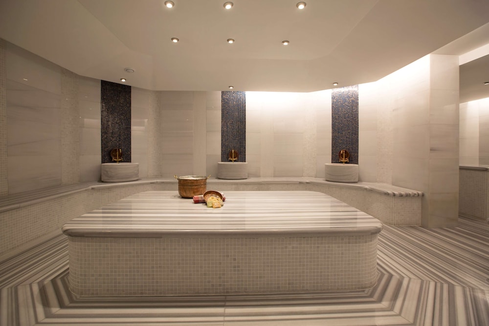 Golden Tulip Istanbul Bayrampasa 27/50