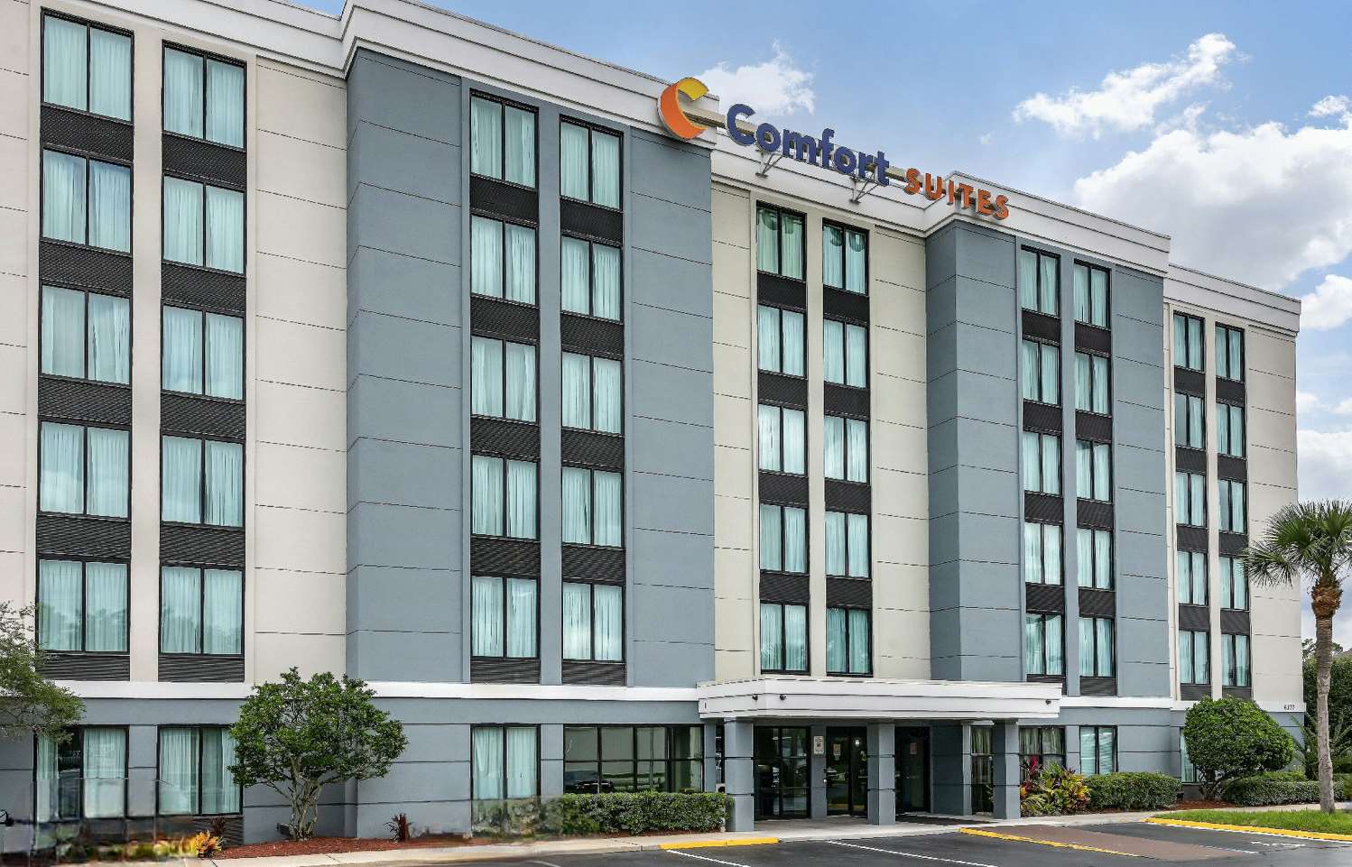 Comfort Suites Baymeadows Near Butler Blvd 3/27