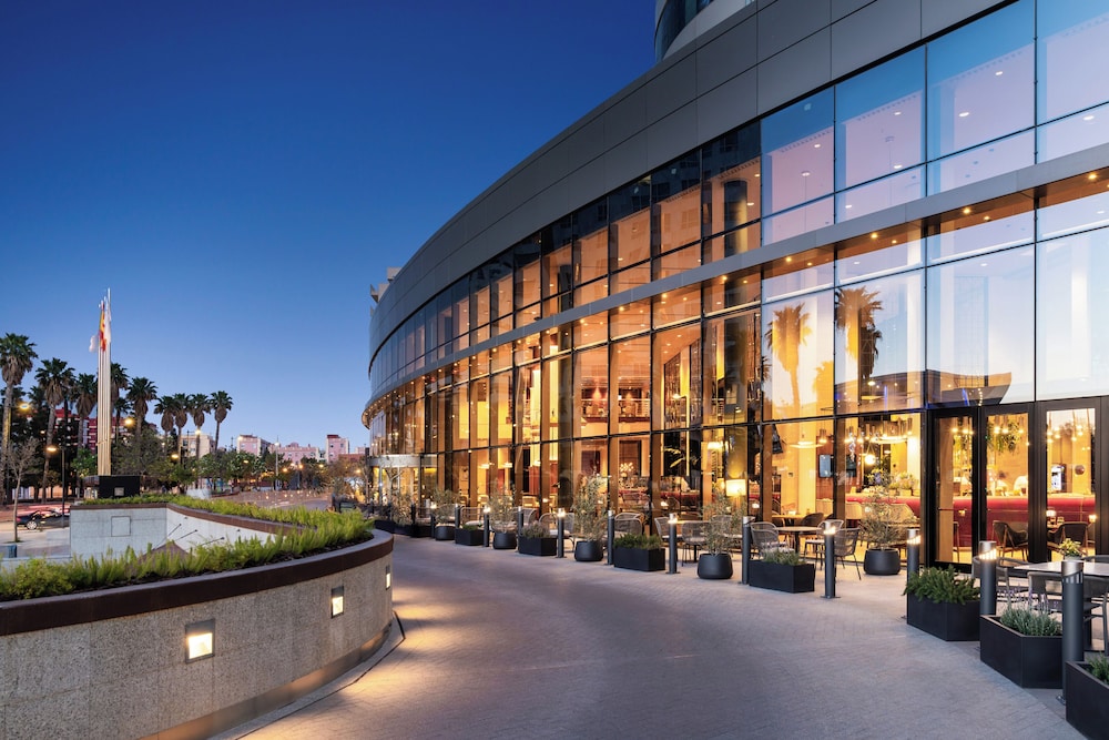 Melia Valencia Palacio de Congresos Formely Hilton Valencia 64/73