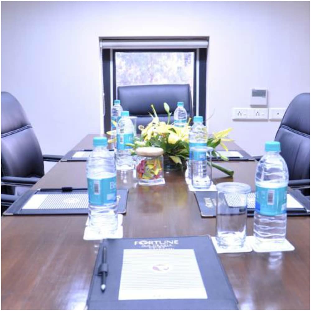Fortune Sector 27, Noida - Member ITC Hotels Group 42/49