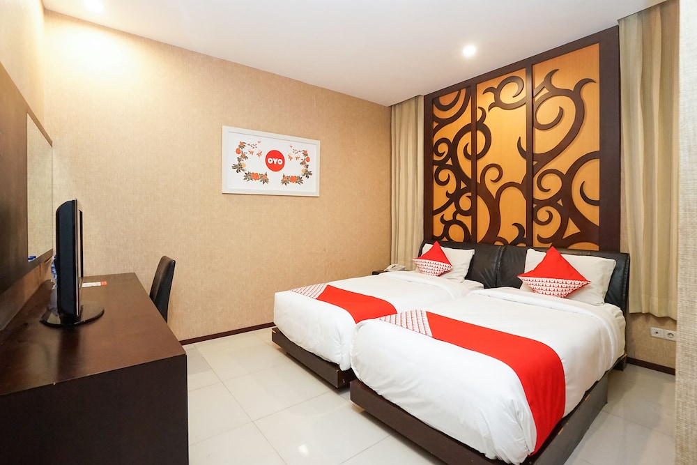 Hotel Istana Permata Ngagel 10/23