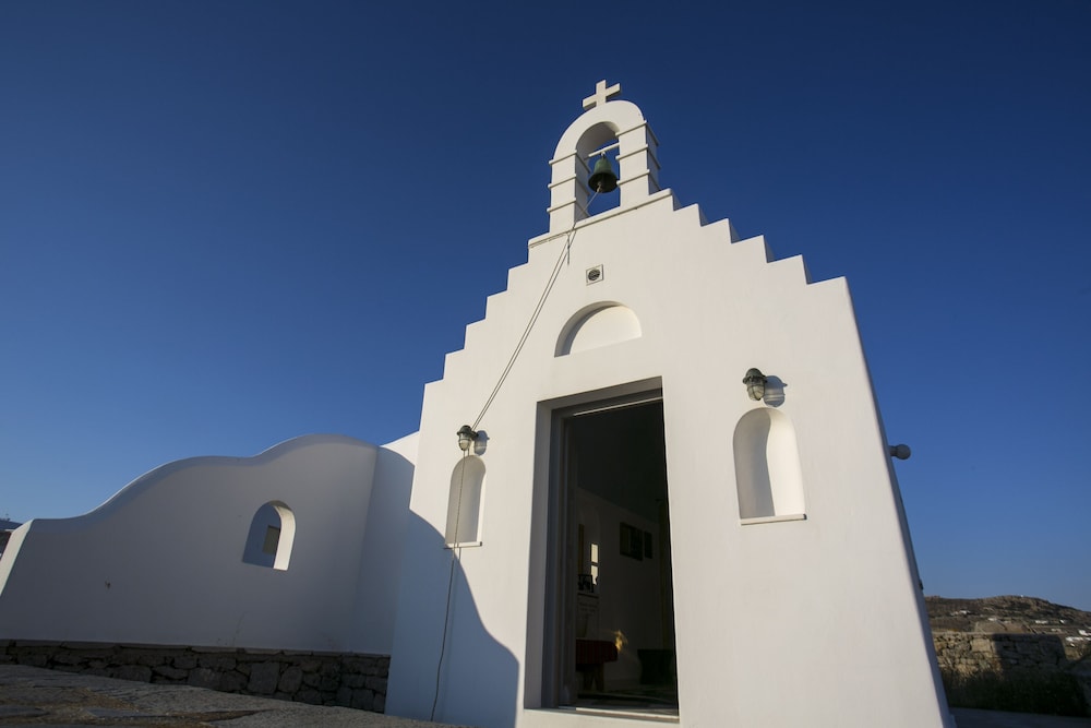 Nida Mykonos 2/20