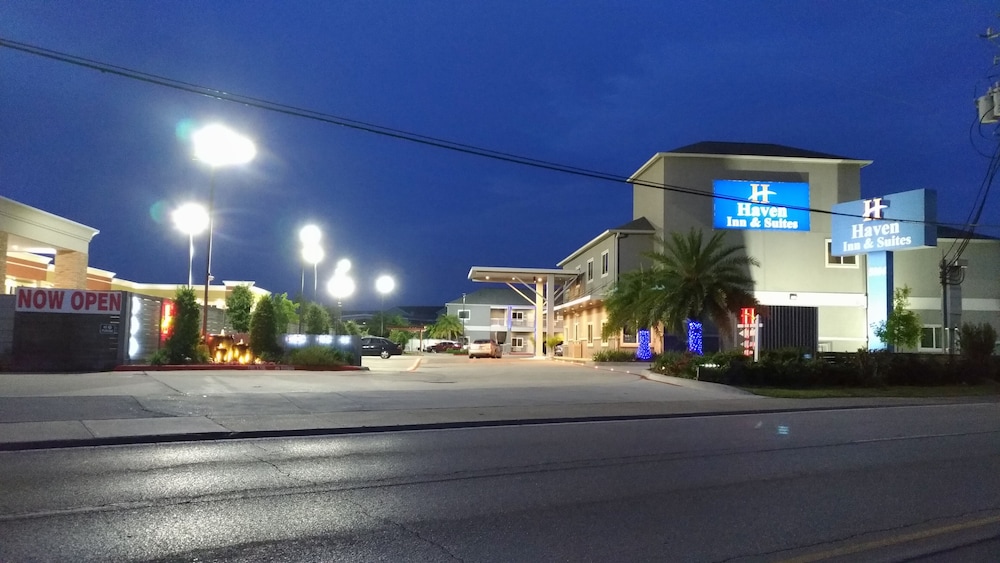 Haven Inn & Suites 56/63