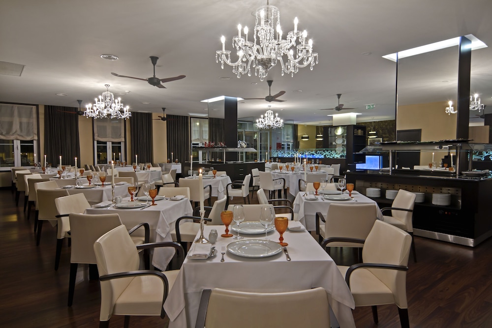 Sana Silver Coast Hotel 44/65