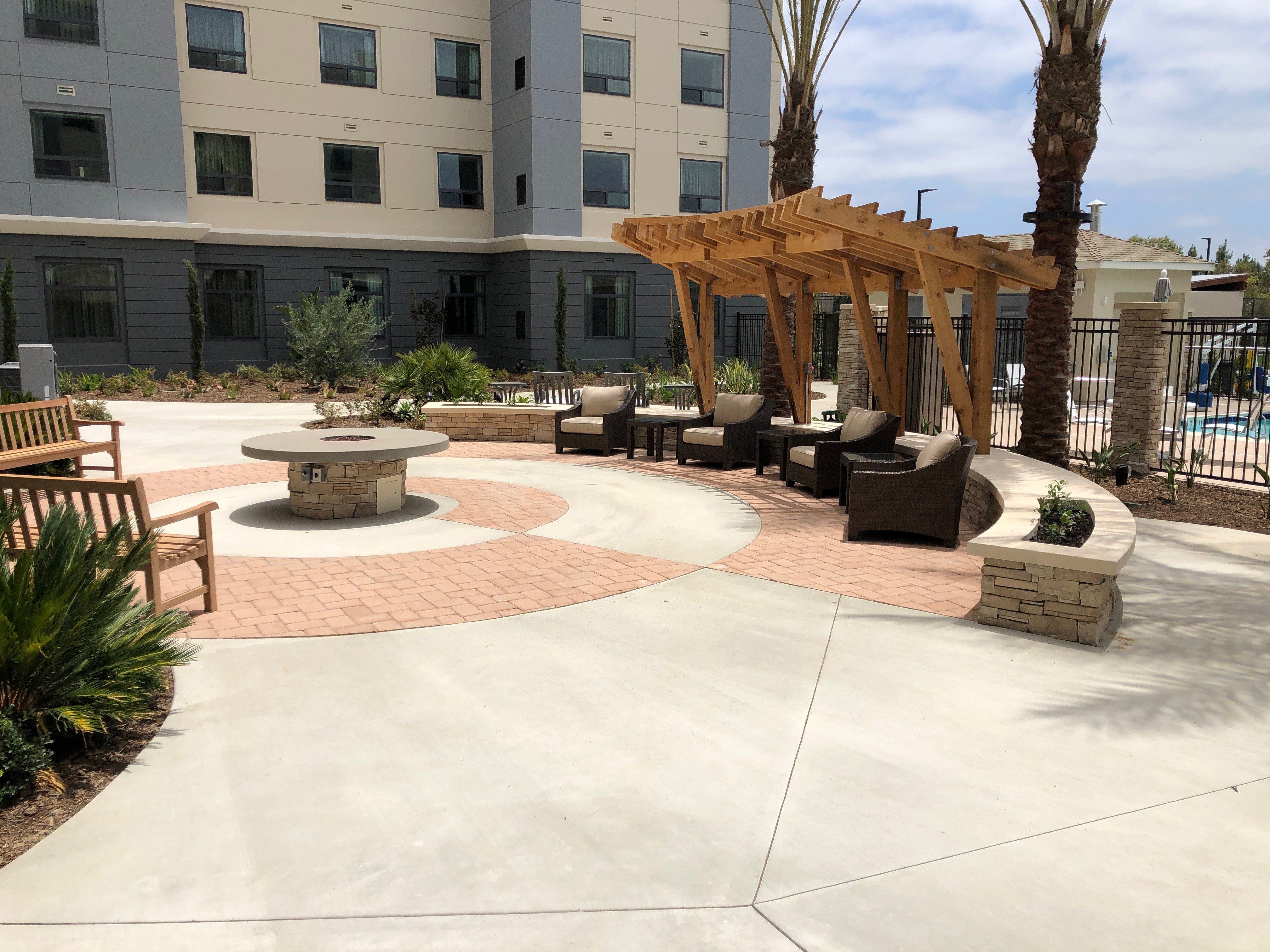 Staybridge Suites Irvine John Wayne Airport An Ihg Hotel 59/61
