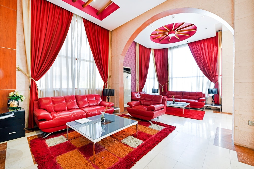OYO 118 Revira Hotel 53/61