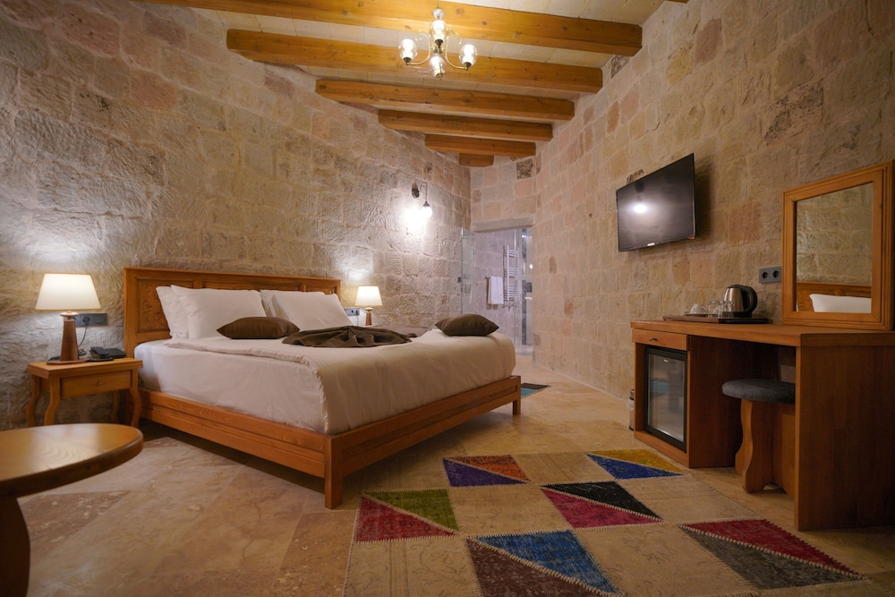 Cappadocia Secret Hill Cave Suites 19/47