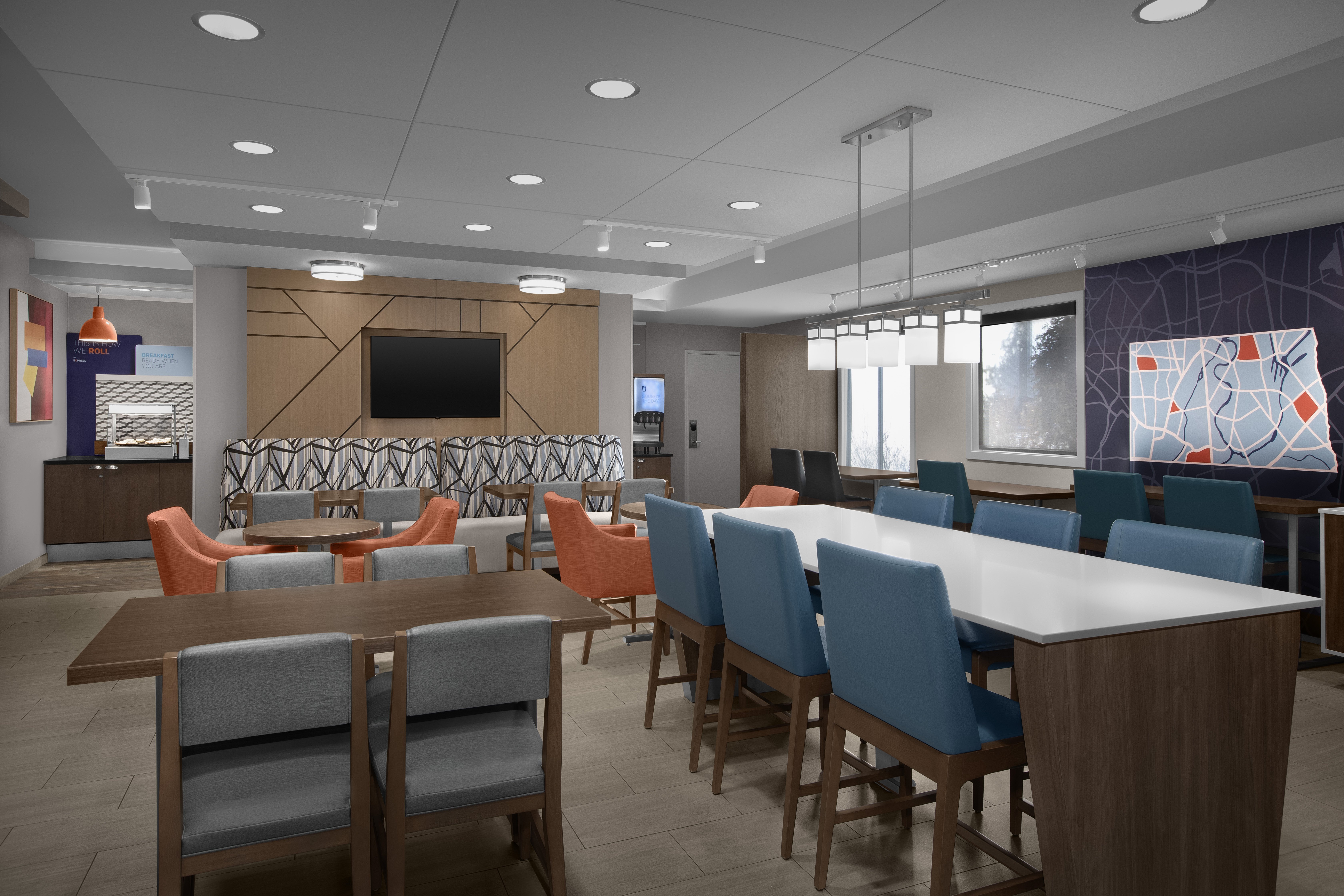 Holiday Inn Express Fargo-West Acres 69/70