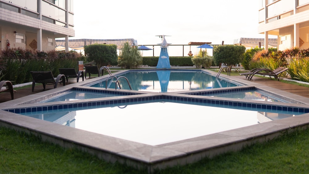 Croa Mares Hotel 58/60