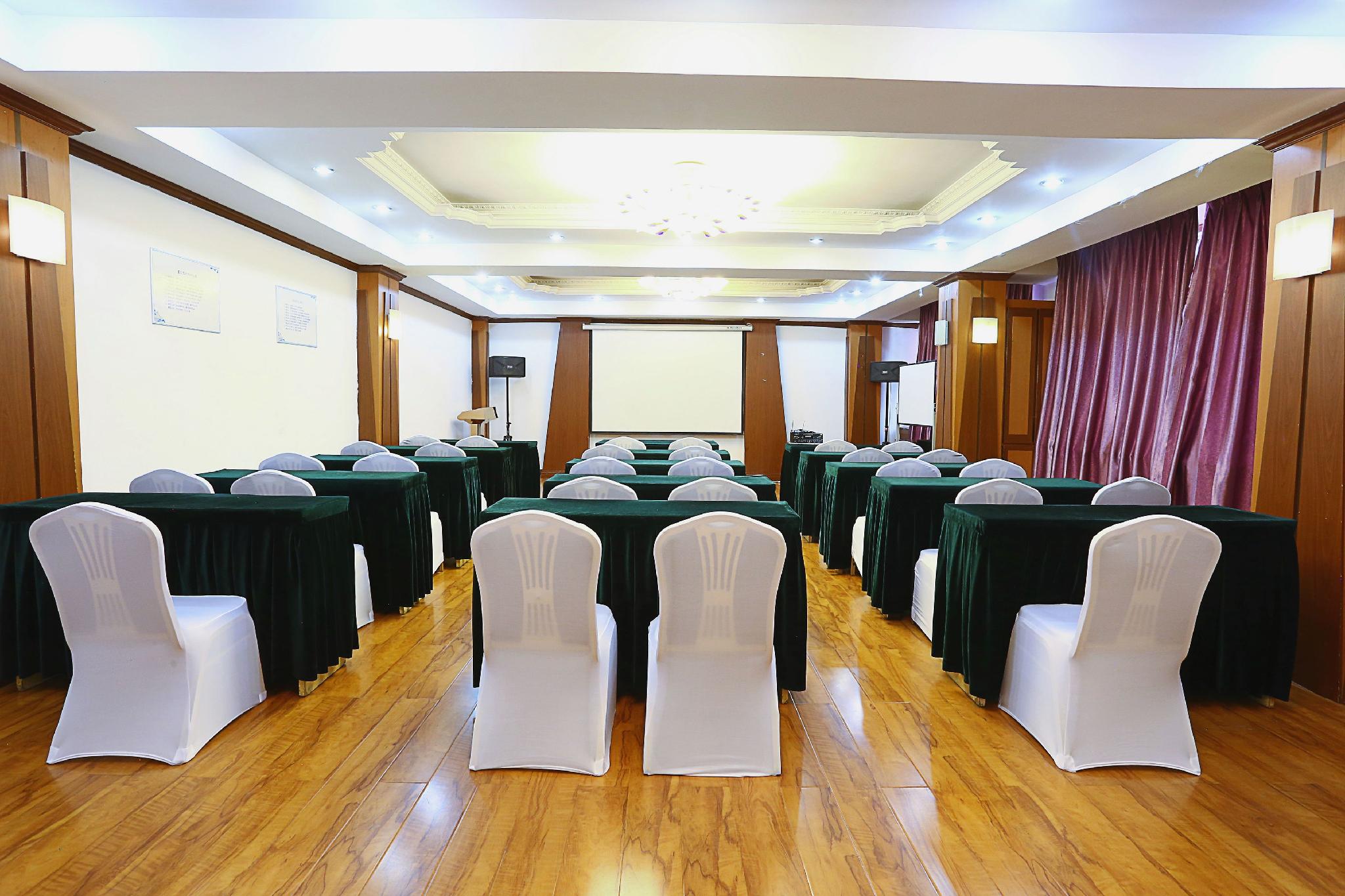 Wuhai Hotel 14/25