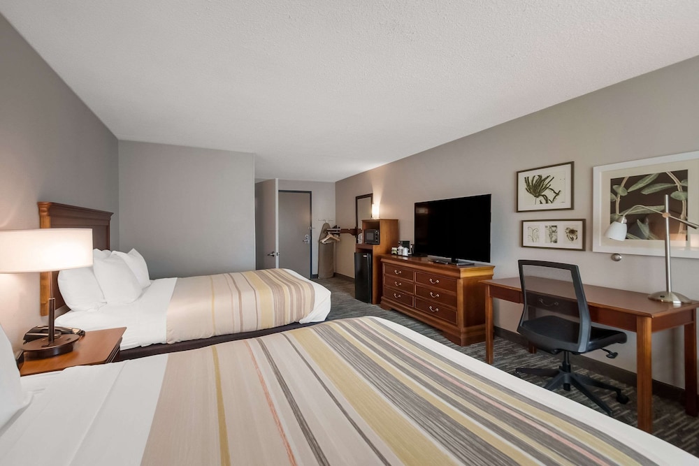 ROOM, 2 QUEEN BEDS, ACCESSIBLE