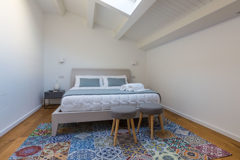 Plebis B&B 20/48