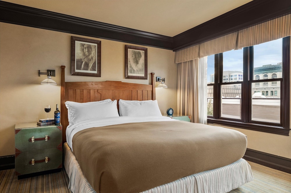Arctic, Classic, King Bed