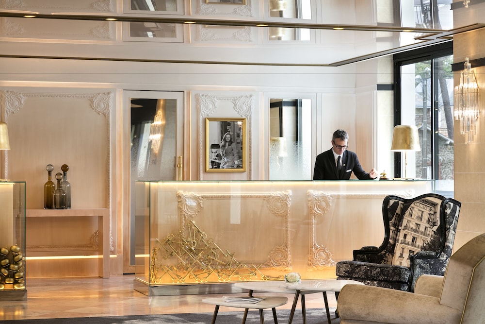 lobby