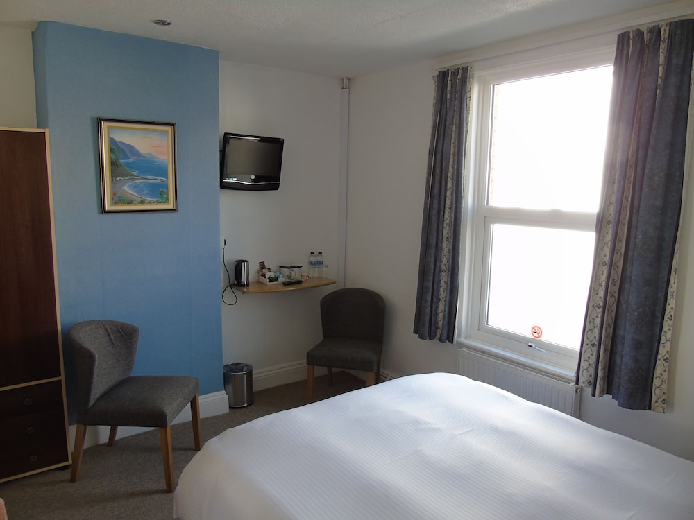 Carrington Guest House 4/50