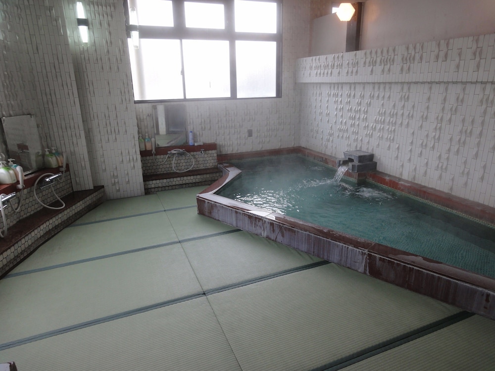 AQUA GARDEN HOTEL FUKUMARU 12/57