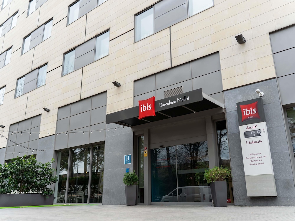 Ibis Barcelona Mollet 6/76