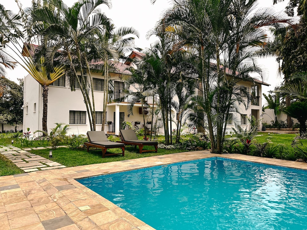 Altezza Lodge 36/46