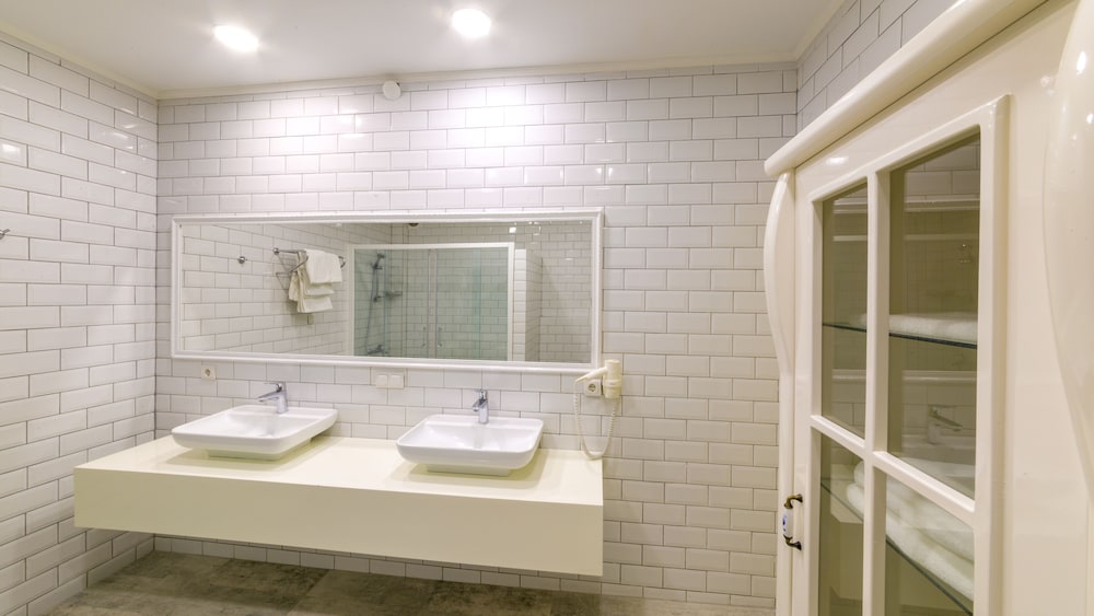 OTEL MAVI BEYAZ 50/50