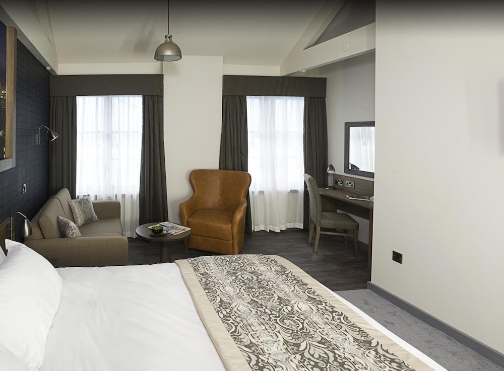 The Abel Heywood Pub & Boutique Hotel 9/43