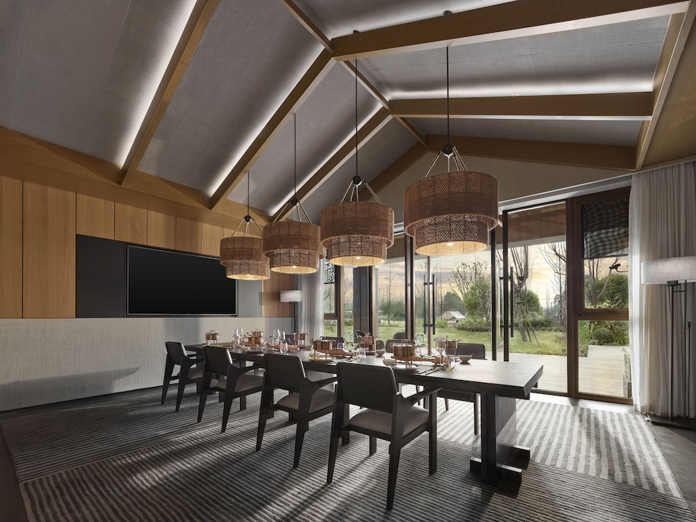 Angsana Chengdu Wenjiang 38/48
