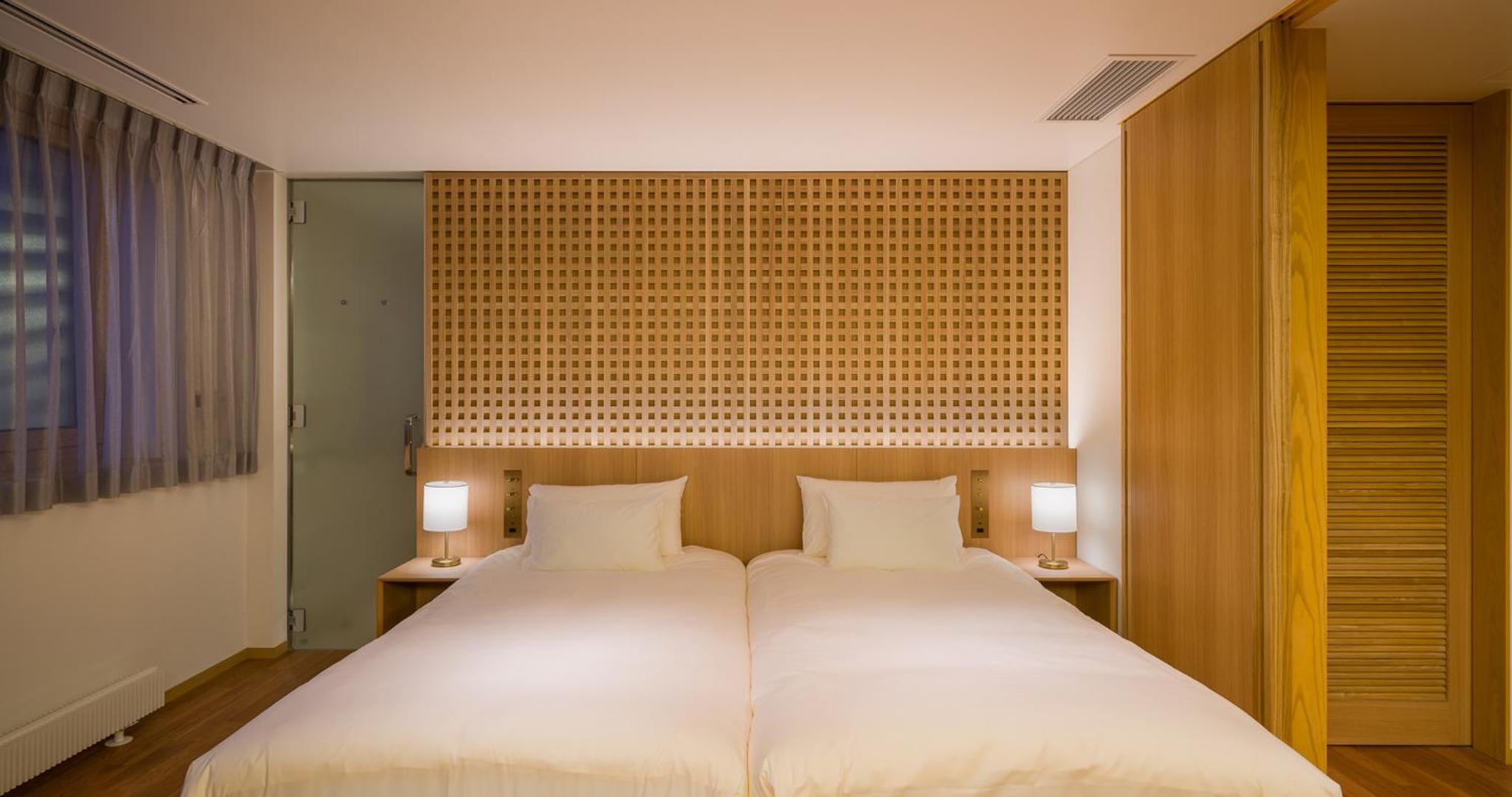 Deluxe, Single Bed