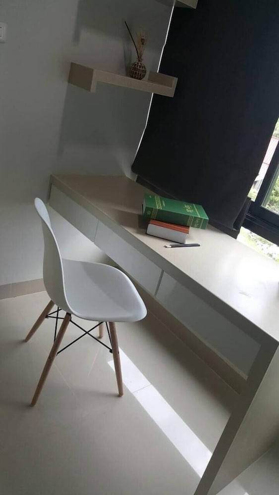 JK Living Hotel and Service Apartment 24/67