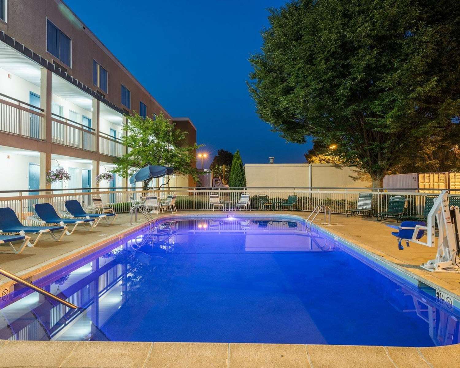 Quality Inn Newark 36/36