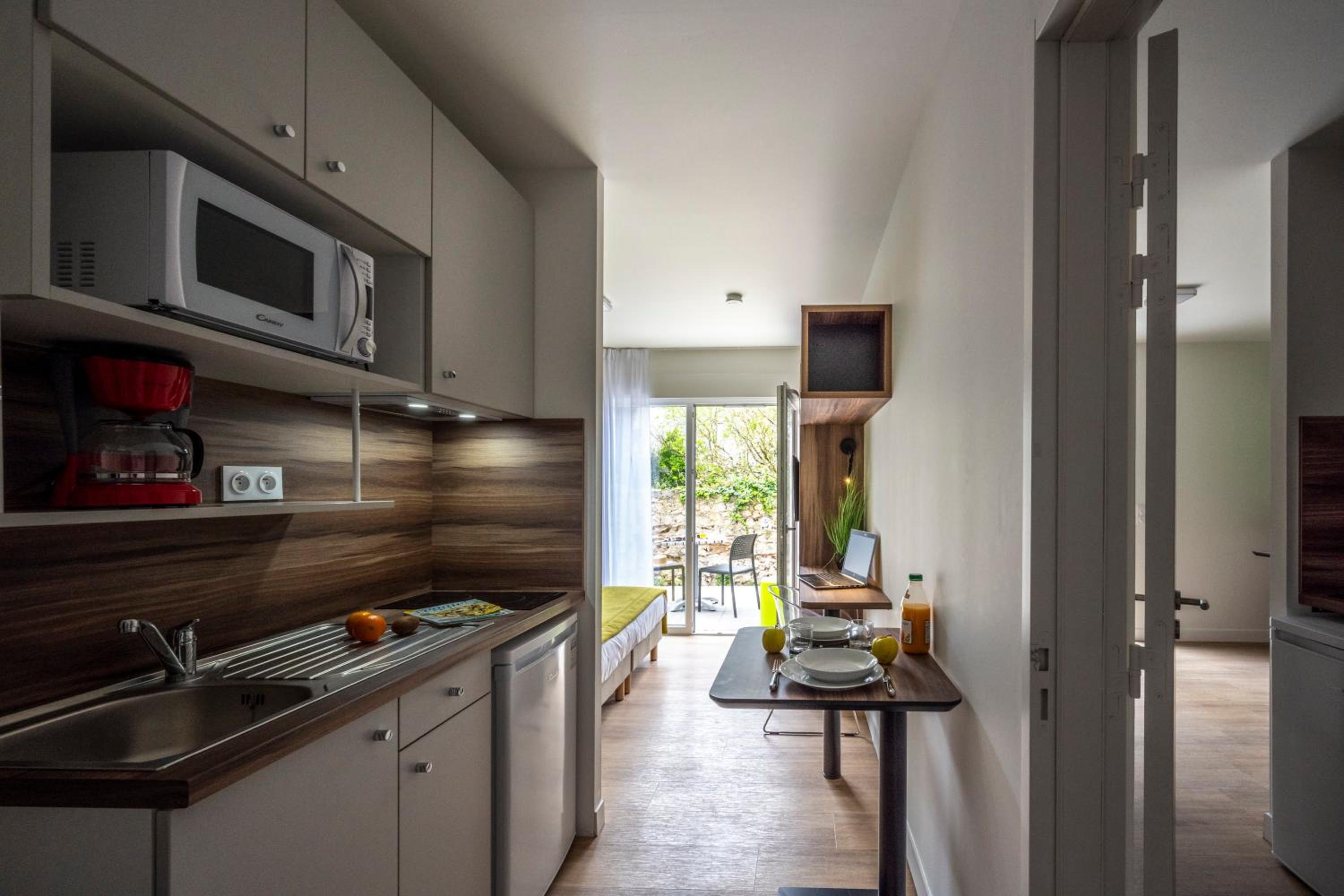 ATHOME RESIDENCE ET SPA 4/40
