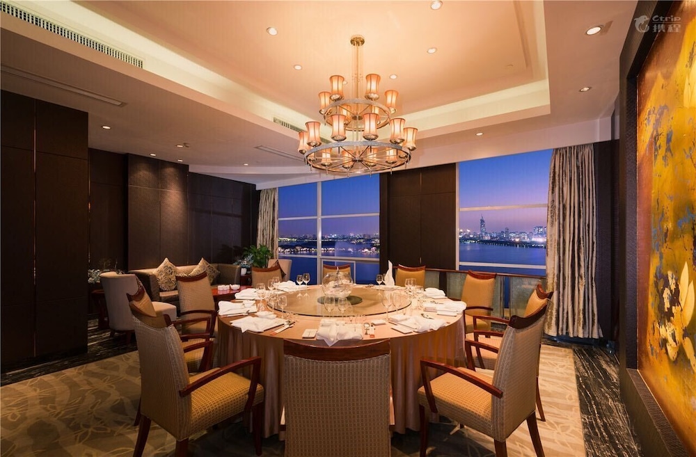 Nanjing Shuguang International Hotel 37/44