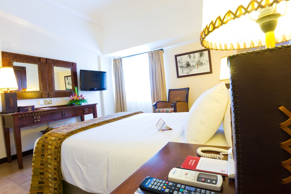 The African Regent Hotel 9/71