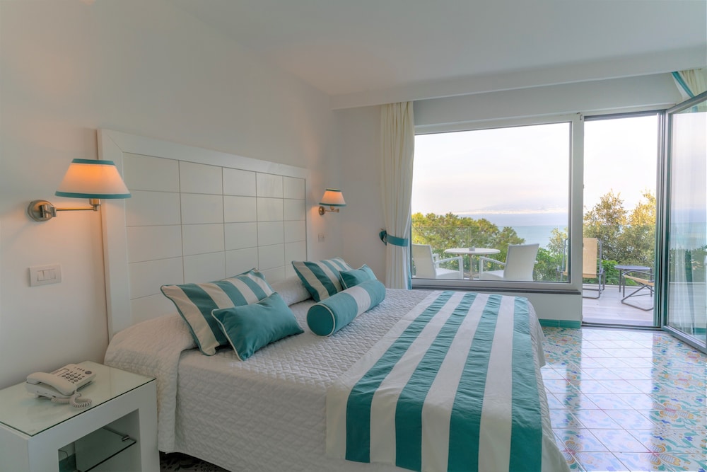 Grand Hotel President 23/69
