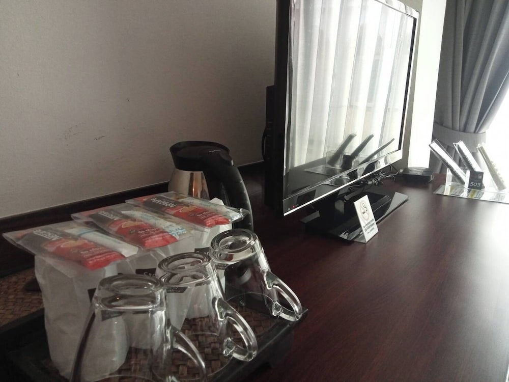 Collection O The Bangkok Airport Link Suite 40/56