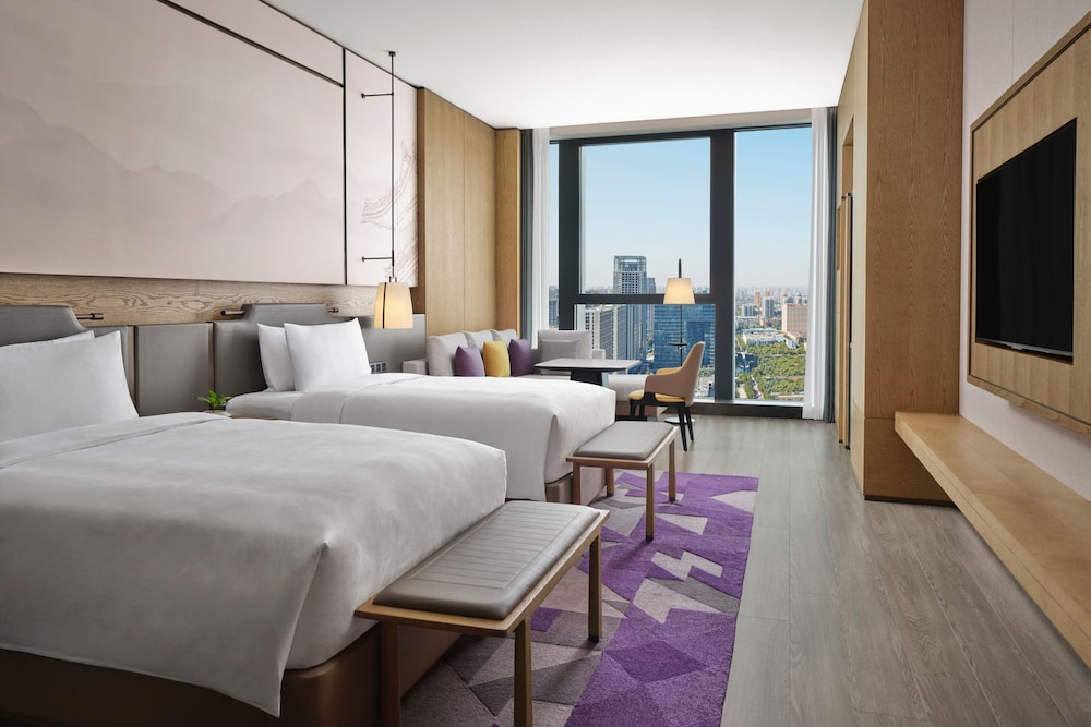 غرفة ديلوكس بسريرين منفصلين بإطلالة على المدينة، JW Marriott Hotel Xi'an Southwest 2/5